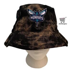 Mitchell & Ness Men's Size L/XL Charlotte Hornets NBA Acid Wash Bucket Hat New